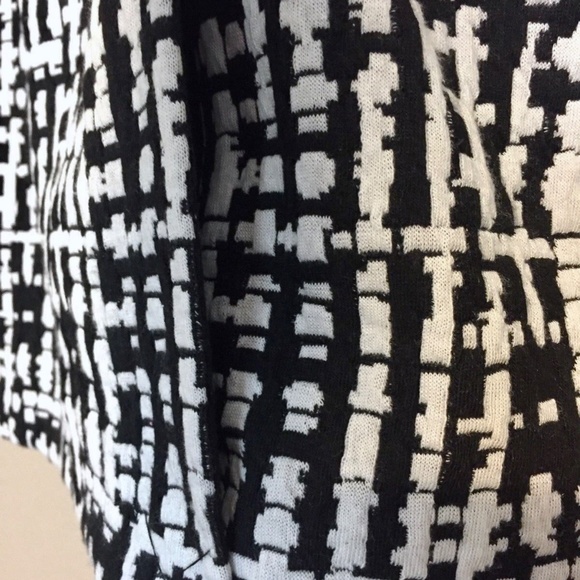 (NWT) Calvin Klein Women's Black/White Jacquard Pencil Skirt Plus Size 2X - Picture 9 of 9